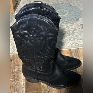 SM ( Steve Madden) Classic Black Western Cowboy Boots - Women's Size 10